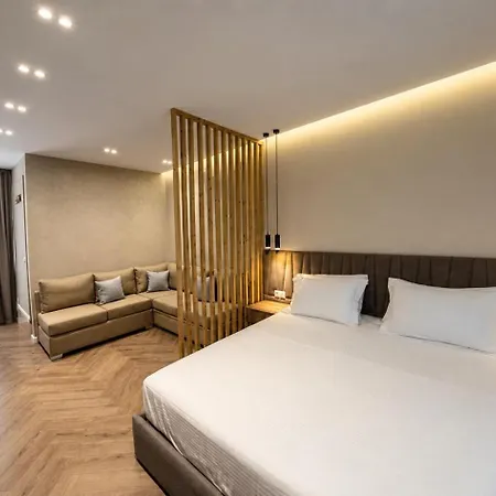 Sienna Mare Hotel Qeparo
