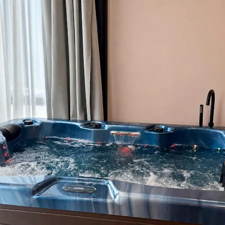 Hotel Sienna Mare Qeparo