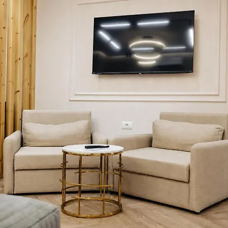 Sienna Mare Hotel Qeparo