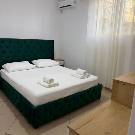 Hotel Sienna Mare Qeparo